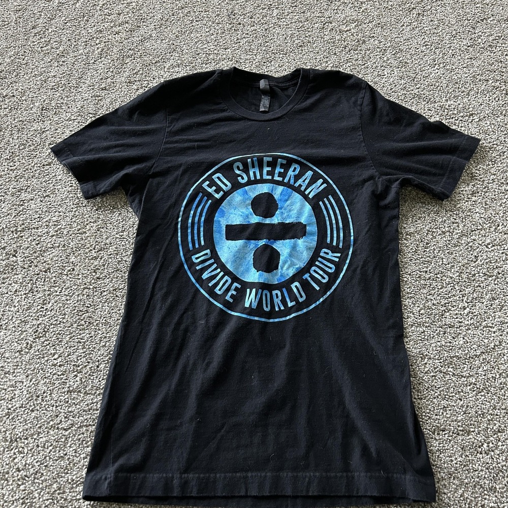 Ed Sheeran Divide World Tour Shirt Mens Small Black Concert Graphic Tee T-Shirt
